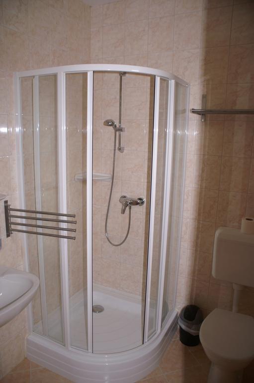 Oeregtoelgy Panzio Hotel Csongrad Ruang foto