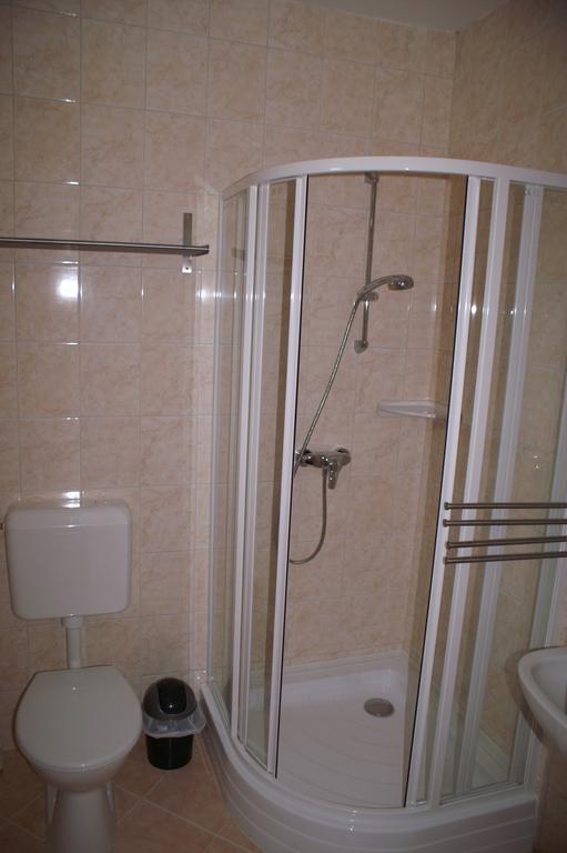 Oeregtoelgy Panzio Hotel Csongrad Ruang foto